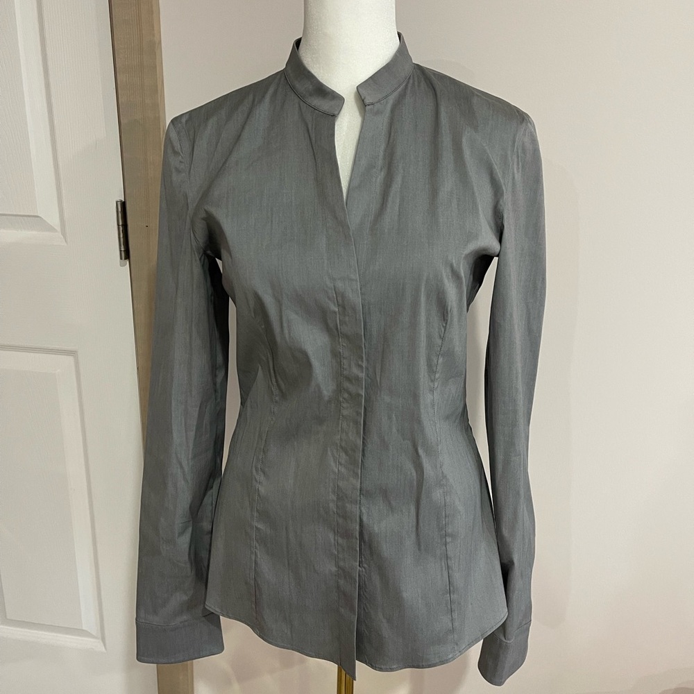 Akris Punto Grey Button Up Blouse